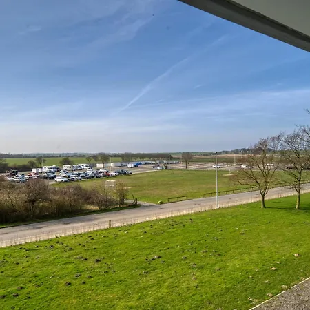 - Haus L, App 0l0205 * ハイリゲンハーフェン