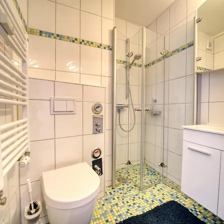 - Haus L, App 0l0205 Lejlighed *